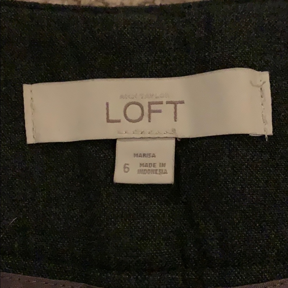 Lift dress pants